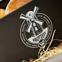 Stigby 2-in-1 Brotkasten Mit Schneidebrett Metallblech Bambus -Haushaltsgeräte Store 10038084 yy 0004 logo